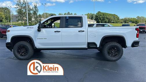 2025 Chevrolet Silverado 2500 4WD Crew Cab Standard Bed ZR2