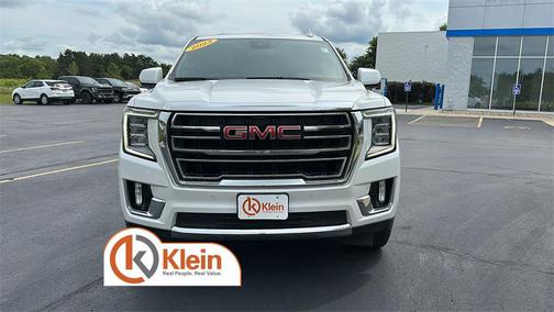 2023 GMC Yukon SLT