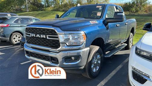 2024 RAM 2500 Big Horn Crew Cab 4x4 6'4' Box