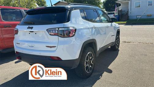 2024 Jeep Compass Trailhawk