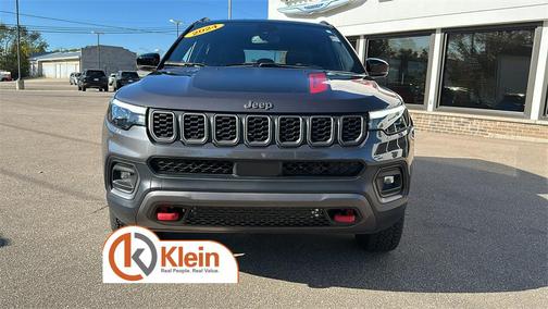 2024 Jeep Compass Trailhawk