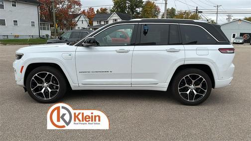 2022 Jeep Grand Cherokee 4xe Summit Reserve
