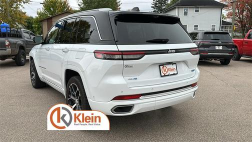 2022 Jeep Grand Cherokee 4xe Summit Reserve