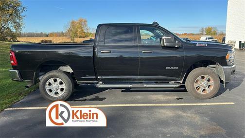 2024 RAM 2500 Big Horn Crew Cab 4x4 6'4' Box
