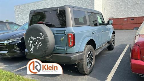 2024 Ford Bronco Outer Banks