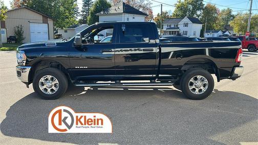 2024 RAM 2500 Big Horn Crew Cab 4x4 6'4' Box