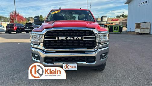 2024 RAM 2500 Big Horn Crew Cab 4x4 6'4' Box