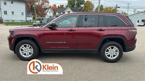 2024 Jeep Grand Cherokee Laredo