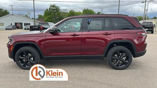 2025 Jeep Grand Cherokee Altitude