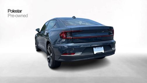 2022 Polestar 2 Long range Dual motor - AWD - Plus,Pilot
