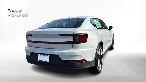 2023 Polestar 2 Long range Dual motor - AWD - Plus,Pilot