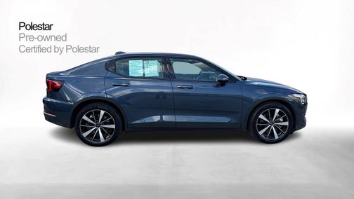 2022 Polestar 2 Long range Dual motor - AWD - Plus,Pilot