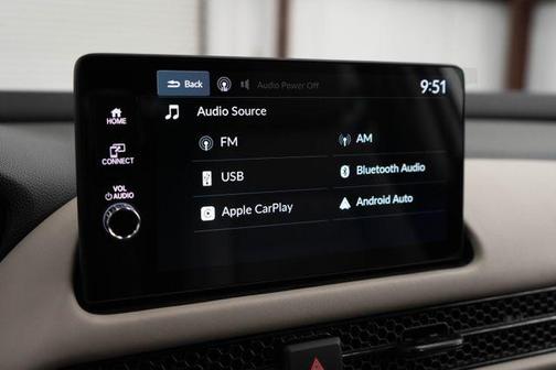 Platinum White Pearl 2026 Honda HR-V LX