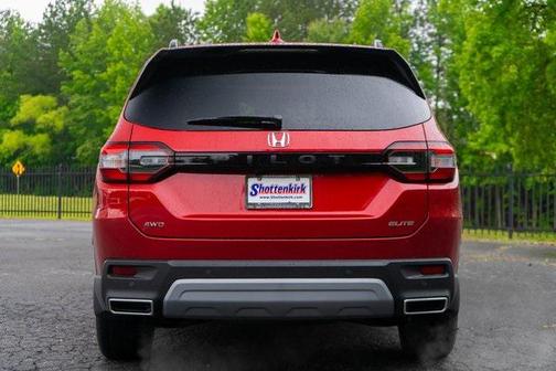 2025 Honda Pilot Elite