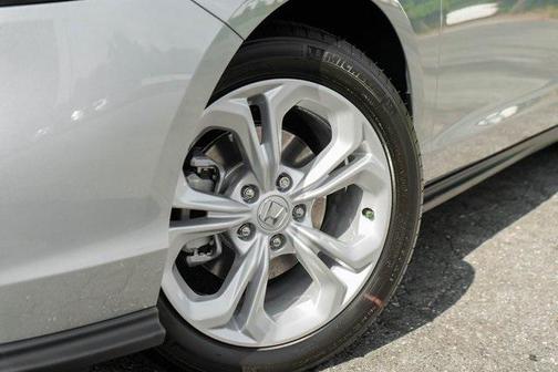 2025 Honda Accord LX 1.5T