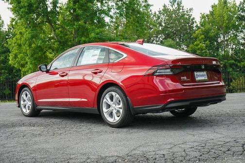 2025 Honda Accord LX 1.5T
