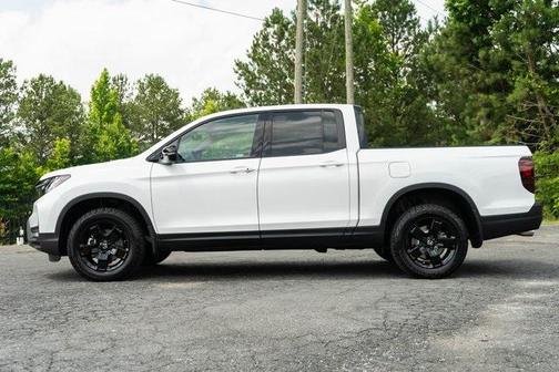 2025 Honda Ridgeline Black