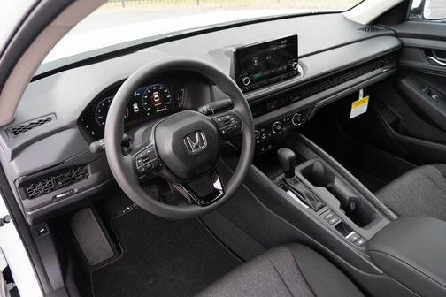 2025 Honda Accord LX 1.5T