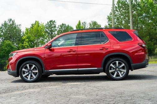 2025 Honda Pilot Touring 8-Passenger