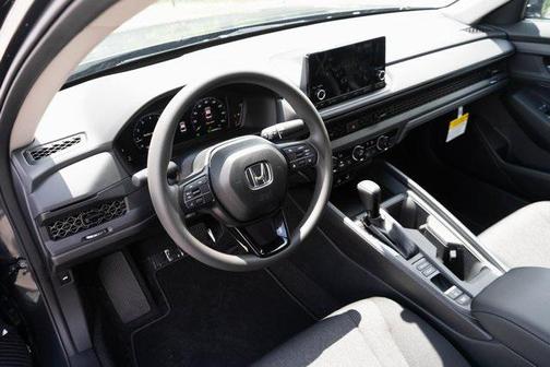 2025 Honda Accord LX 1.5T