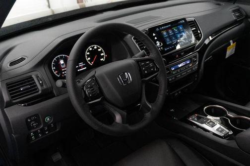 Nh-731p/Crystal Bl 2026 Honda Ridgeline Black