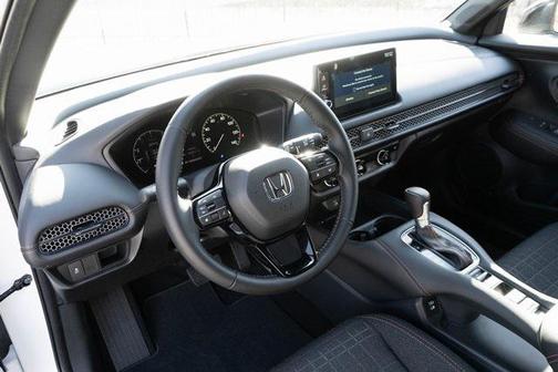 2026 Honda HR-V 2WD Sport