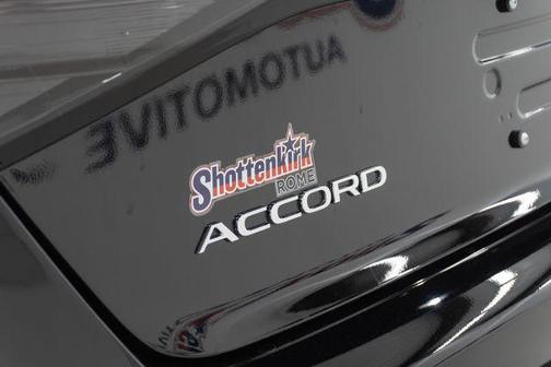 Crystal Black Pearl 2026 Honda Accord SE