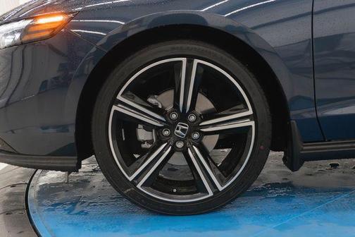 Canyon River Blue Metallic 2026 Honda Accord SE