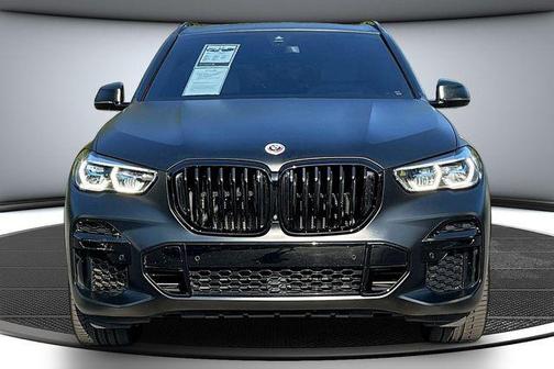 Tanzanite Blue II Metallic 2023 BMW X5 M50i