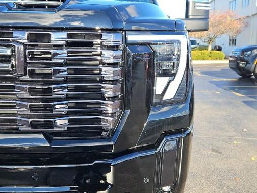 2026 GMC Sierra 3500 Denali