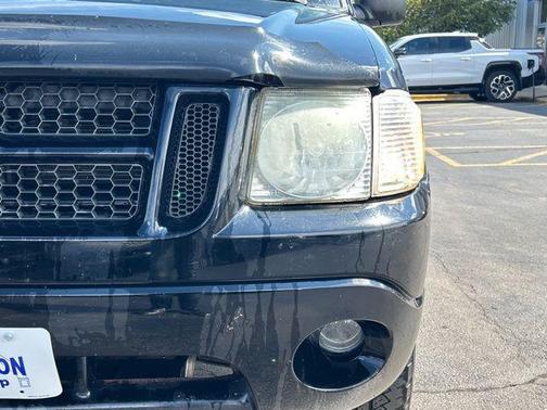 2005 Ford Explorer Sport Trac XLS