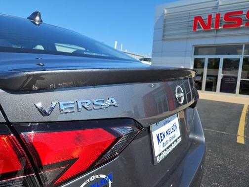 2025 Nissan Versa 1.6 S
