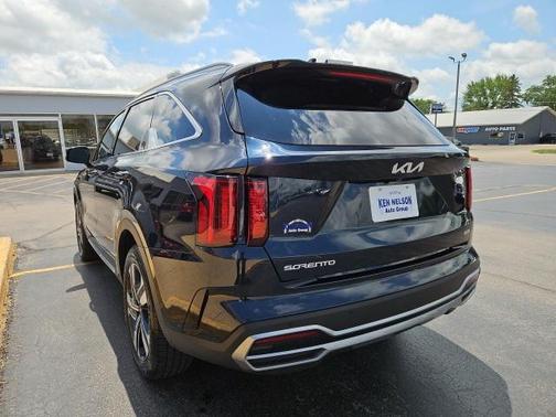 2023 Kia Sorento Hybrid EX