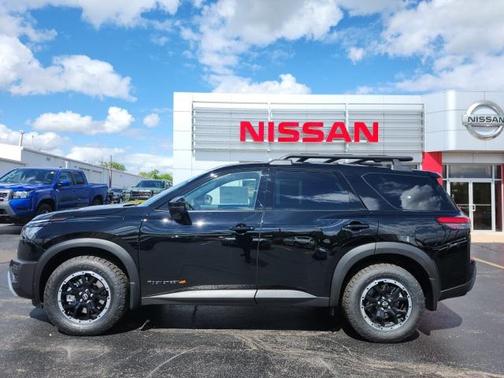 2025 Nissan Pathfinder Rock Creek 4WD