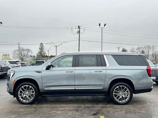 2026 GMC Yukon XL 4WD Elevation