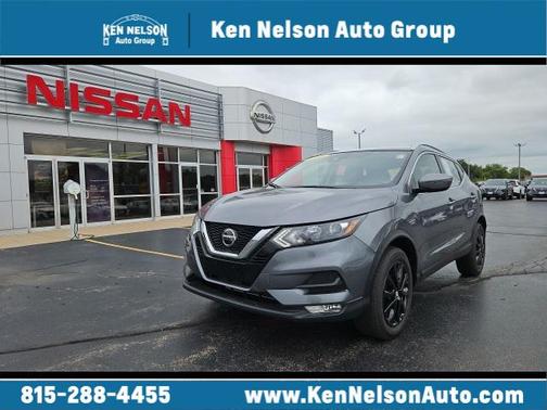 2022 Nissan Rogue Sport SV