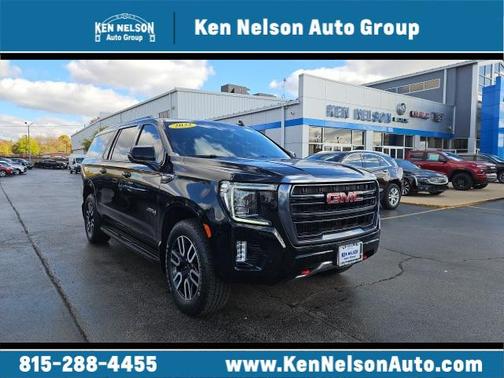 2022 GMC Yukon XL 4WD AT4