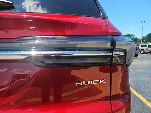 2025 Buick Enclave Avenir FWD