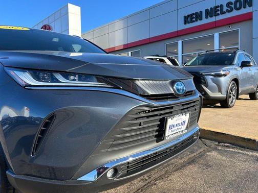 2023 Toyota Venza XLE