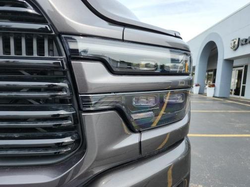 2025 RAM 2500 Laramie Crew Cab 4x4 6'4' Box
