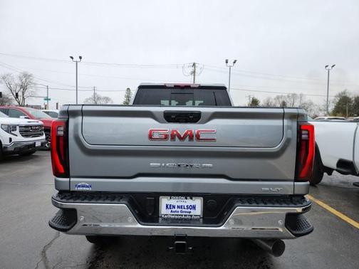 2025 GMC Sierra 2500 SLT