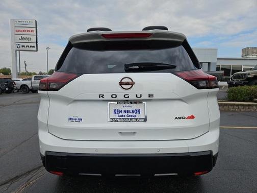 2026 Nissan Rogue Rock Creek