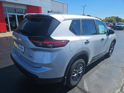 2025 Nissan Rogue S