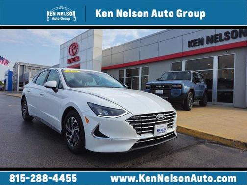 2022 Hyundai SONATA Hybrid Base