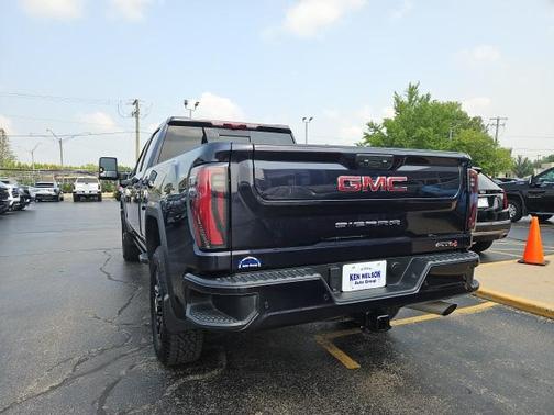 2024 GMC Sierra 2500 AT4