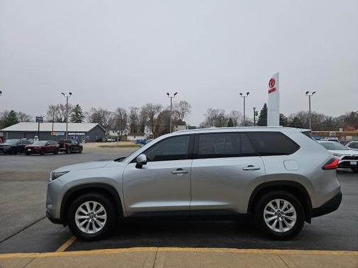 2024 Toyota Grand Highlander XLE