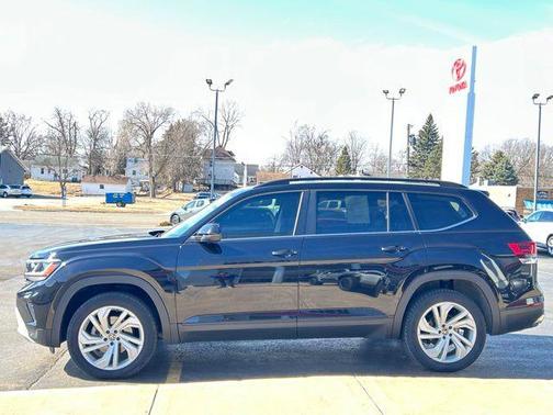 2021 Volkswagen Atlas 2.0T SE w/Technology 4MOTION