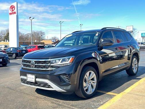 2021 Volkswagen Atlas 2.0T SE w/Technology 4MOTION