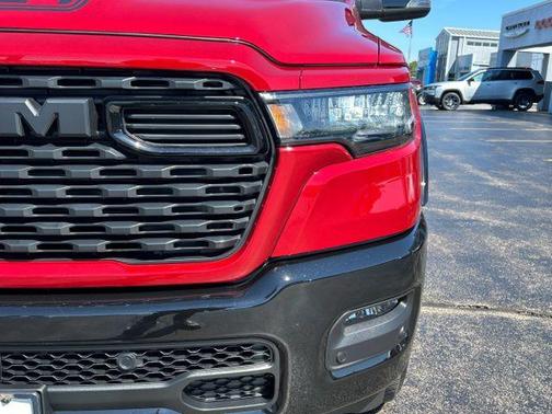 Molten Red Pearlcoat 2026 RAM 1500 Big Horn/Lone Star