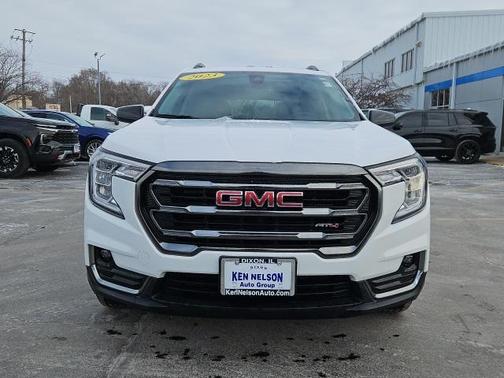 2023 GMC Terrain AWD AT4